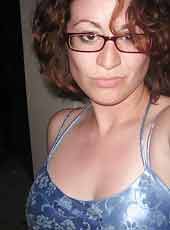 a single milf looking for men in Regina, Kentucky